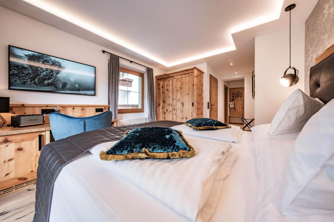 Hotel Gasthof Perauer Майрхофен Экстерьер фото